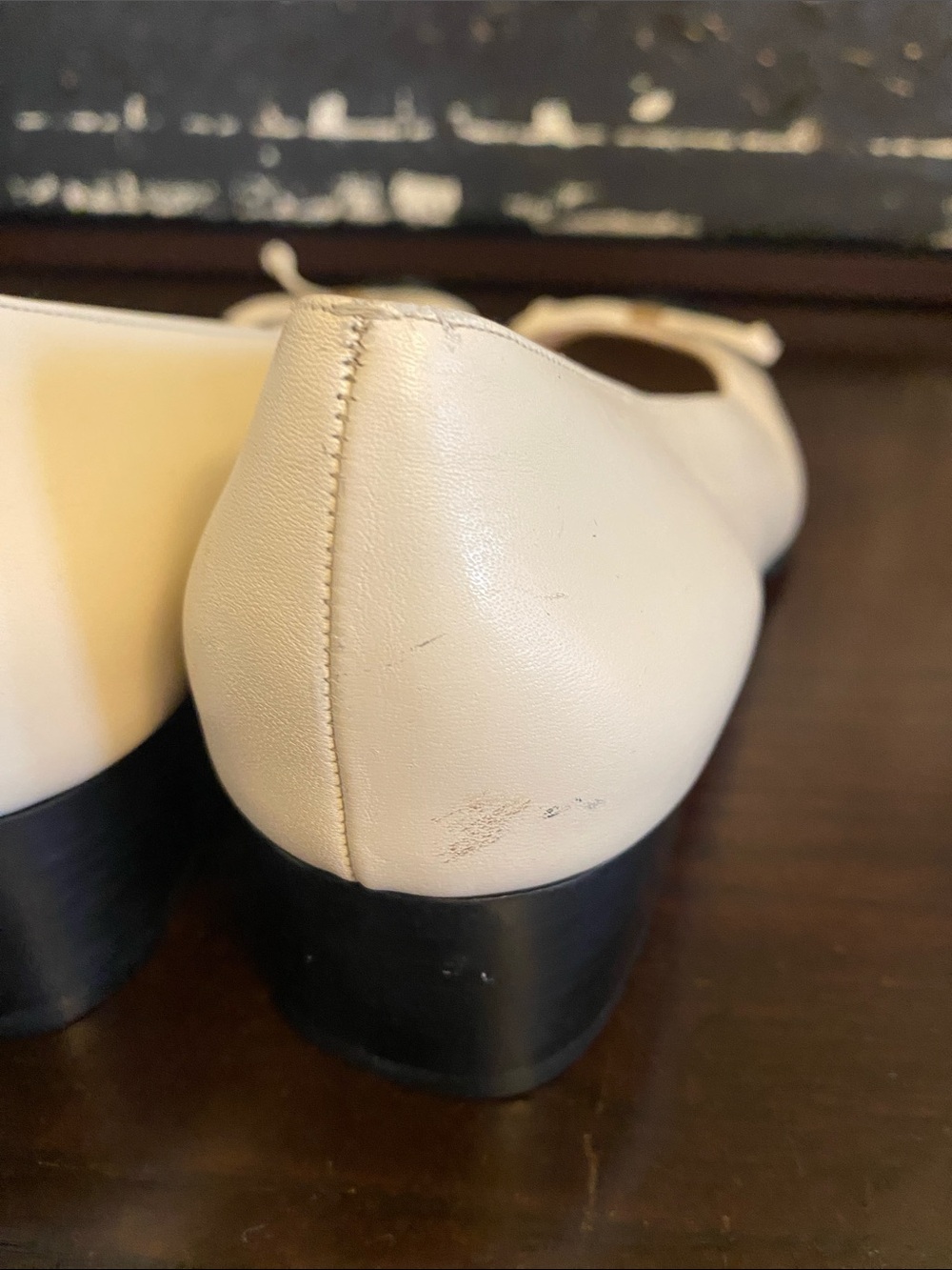 Authentic Salvatore Ferragamo Two Tone Vintage Classic Patent Toe Women’s 8 4A - Picture 9 of 11